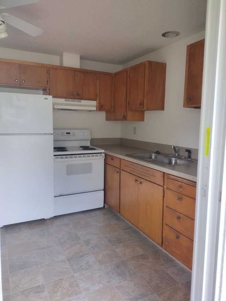 Greentree Apartments - Photo 4 of 7