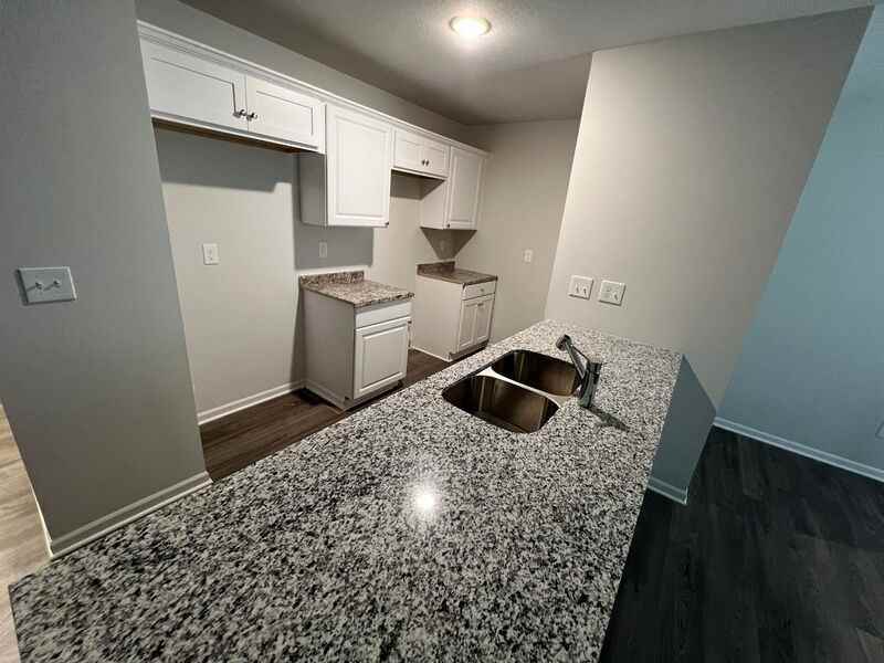 4028 Highland Ave - Photo 3 of 24