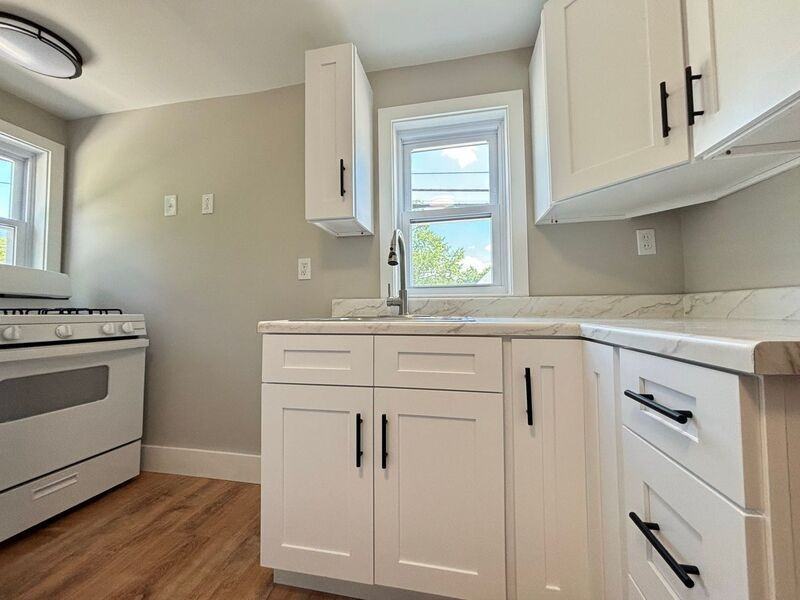 36 Epping St #2 - Photo 2 of 17