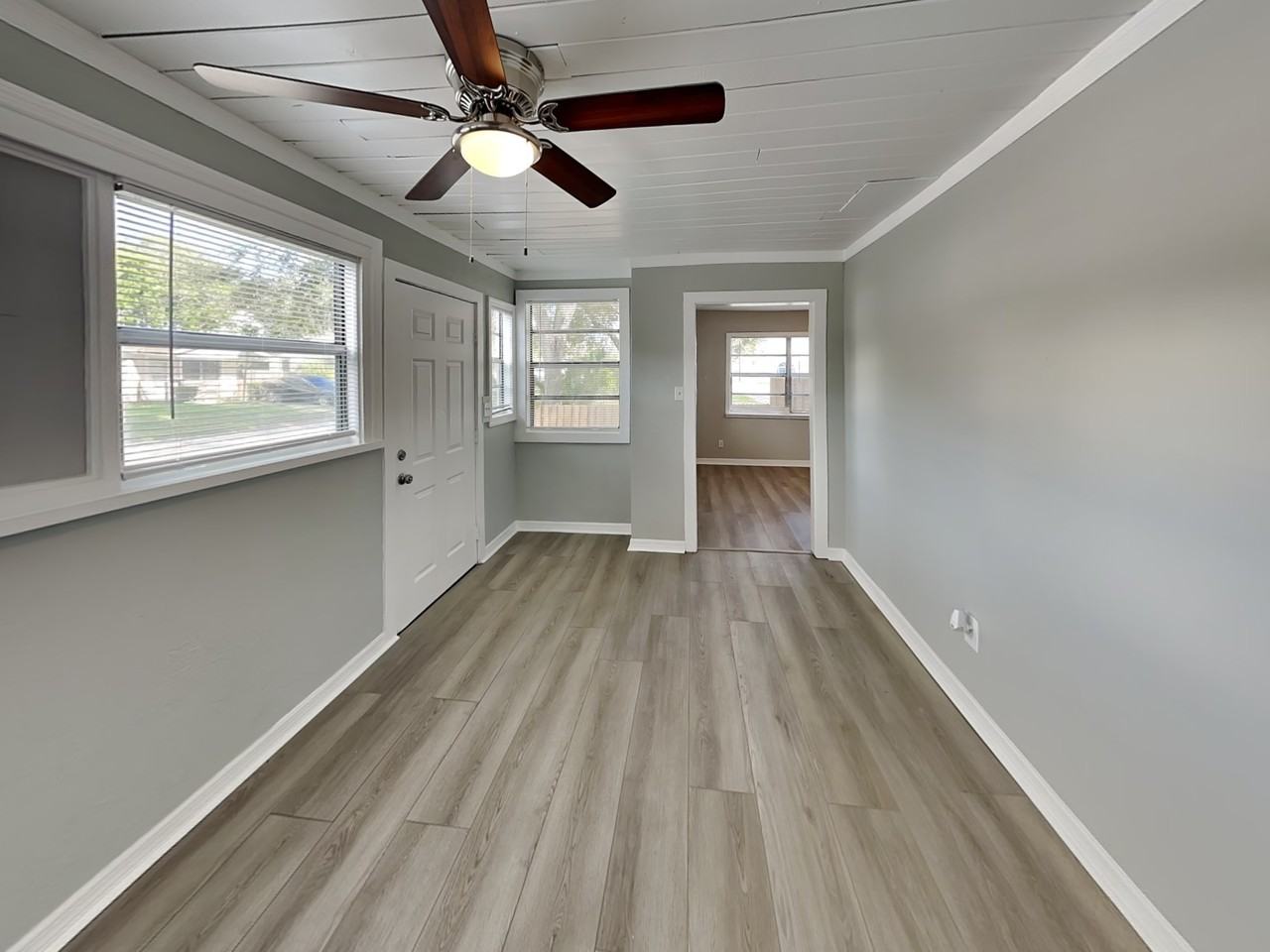 1743 30th St S - Photo 3 of 17