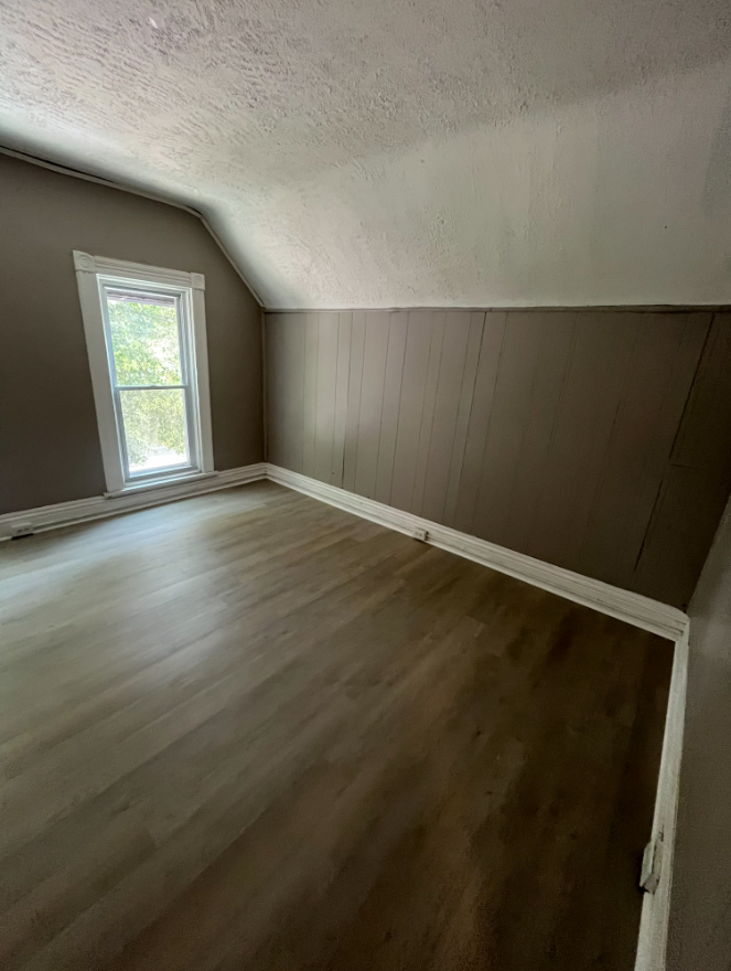 210 East St - Photo 2 of 12