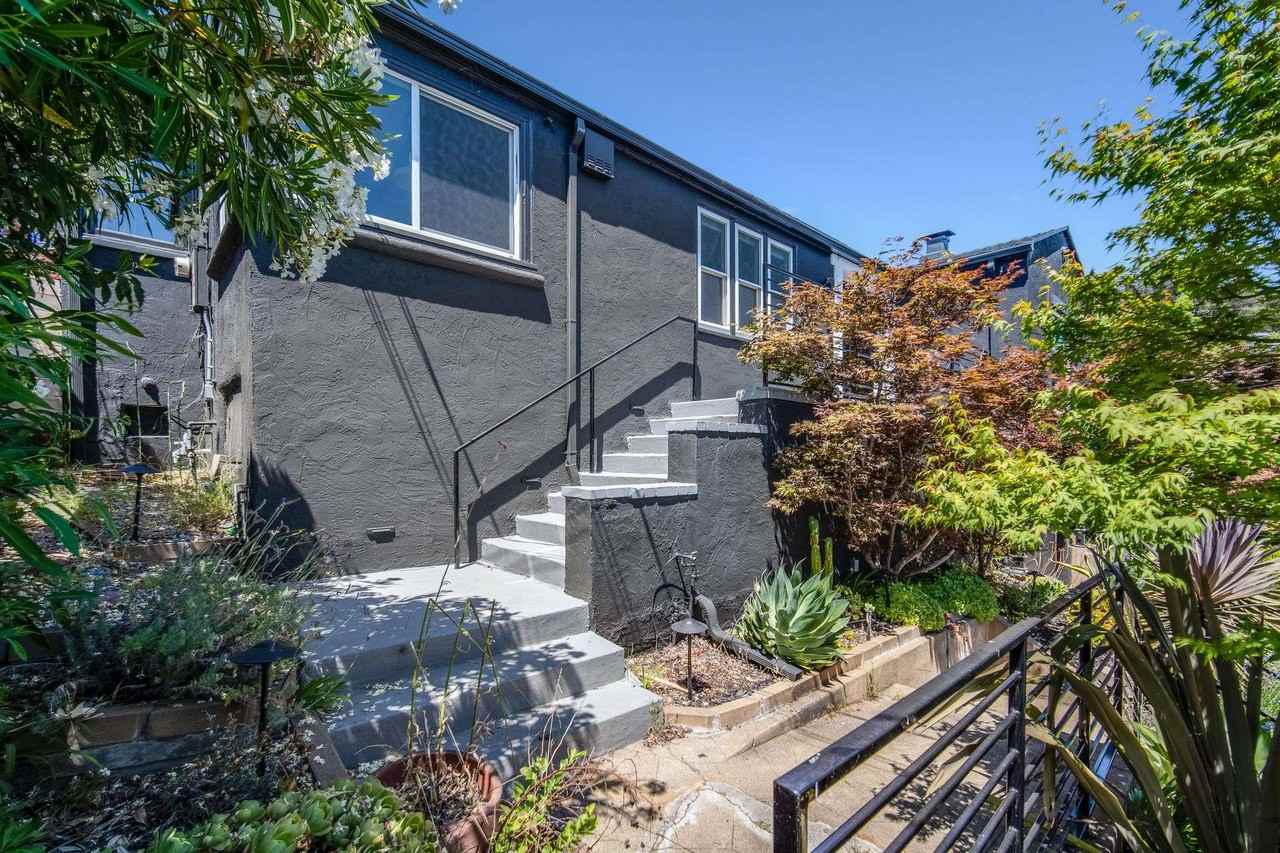 32 El Carmello Cir - Photo 3 of 40