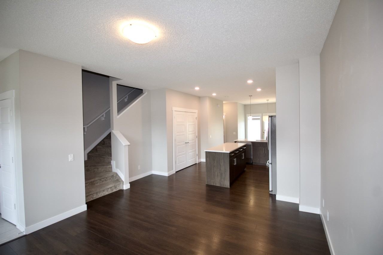 3133 Chokecherry Bend Sw - Photo 4 of 34