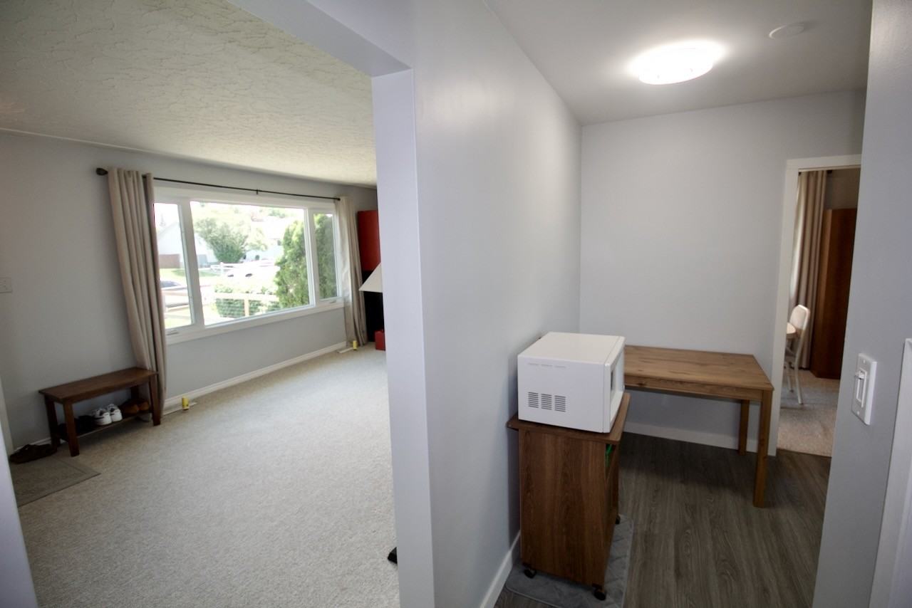 13324 123a St Nw - Photo 3 of 35