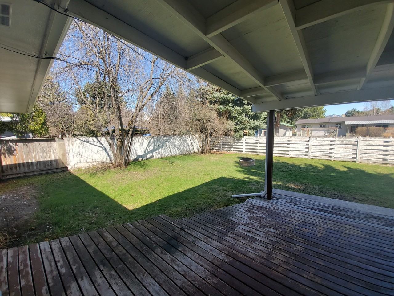 4216 Barbara Ln - Photo 3 of 12