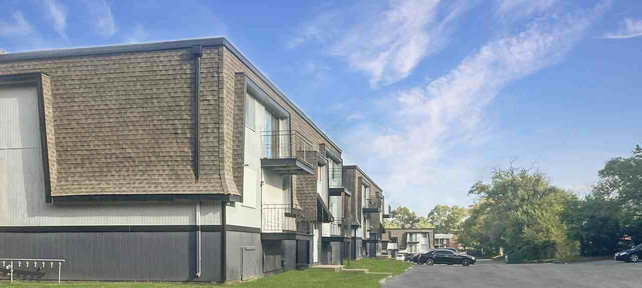 9807 E 61St St - Photo 3 of 21