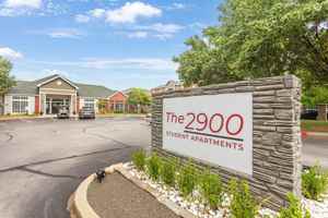 featured image of 2900 Oak Tree Ave