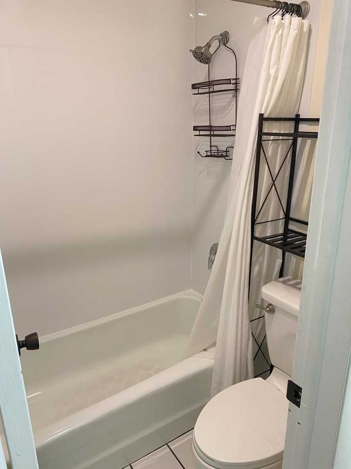 3231 Lakeside Dr #NA - Photo 6 of 10