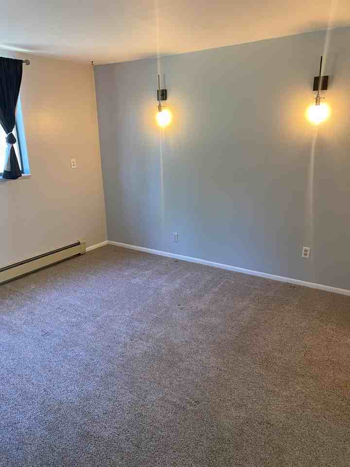 3231 Lakeside Dr #NA - Photo 7 of 10