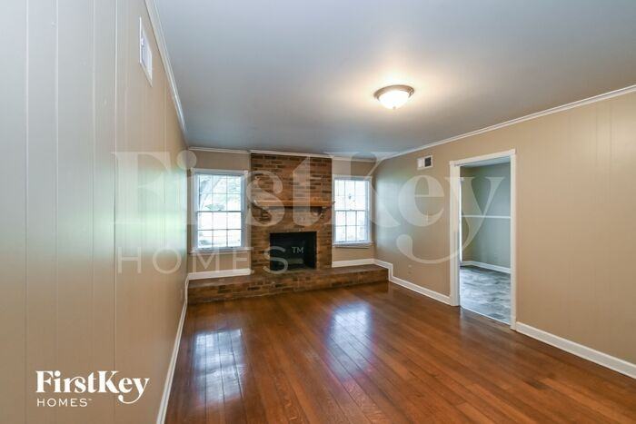 1714 Poplar Estates Pkwy - Photo 3 of 16