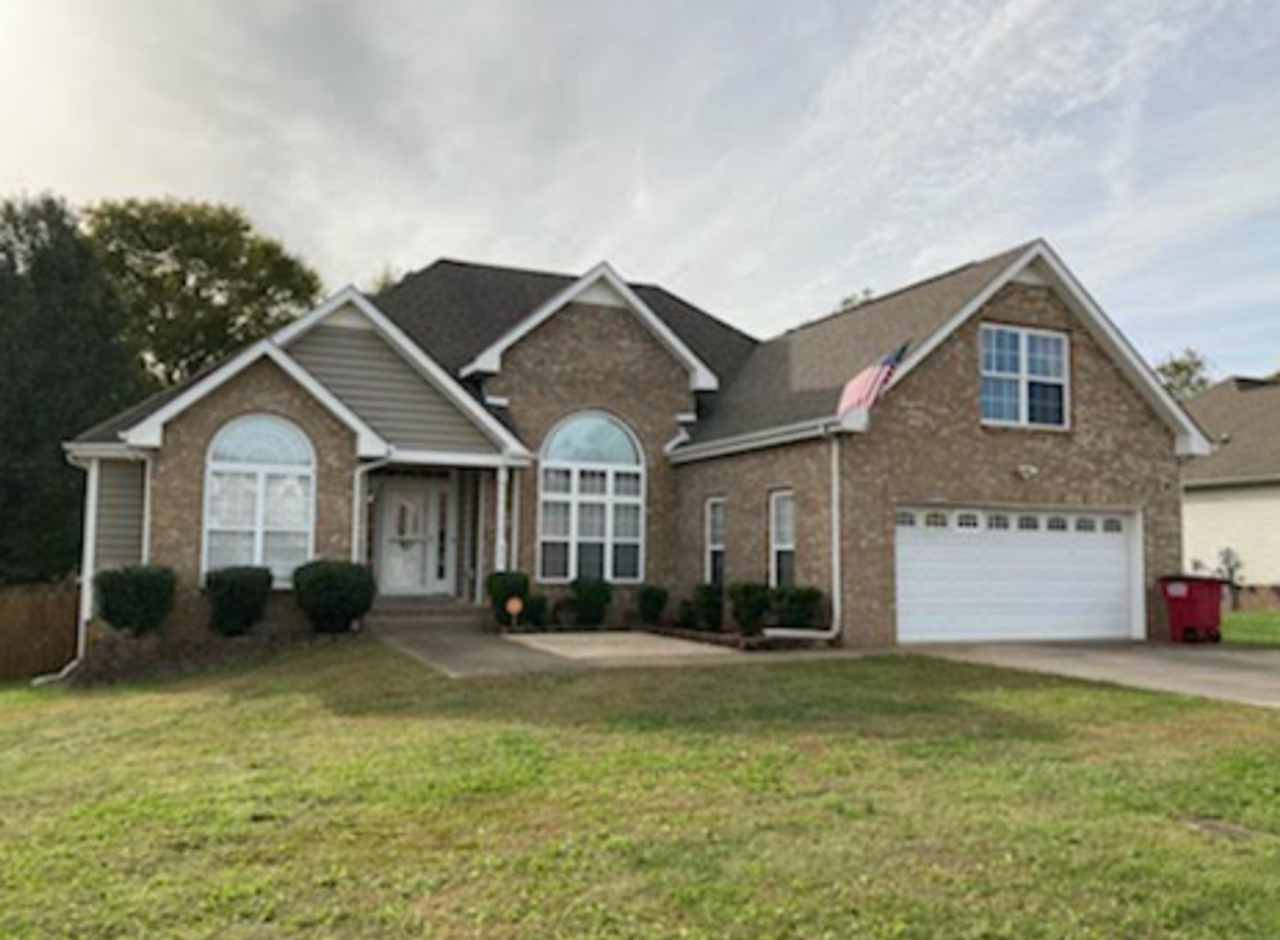 3903 Rhonda Ct - Photo 2 of 26
