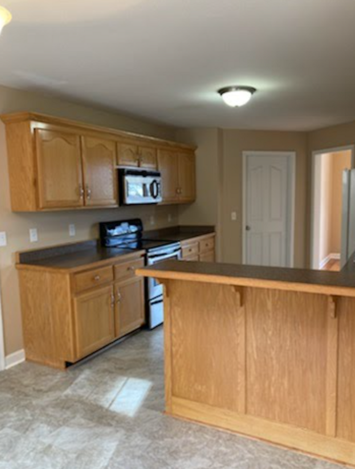 3903 Rhonda Ct - Photo 5 of 26