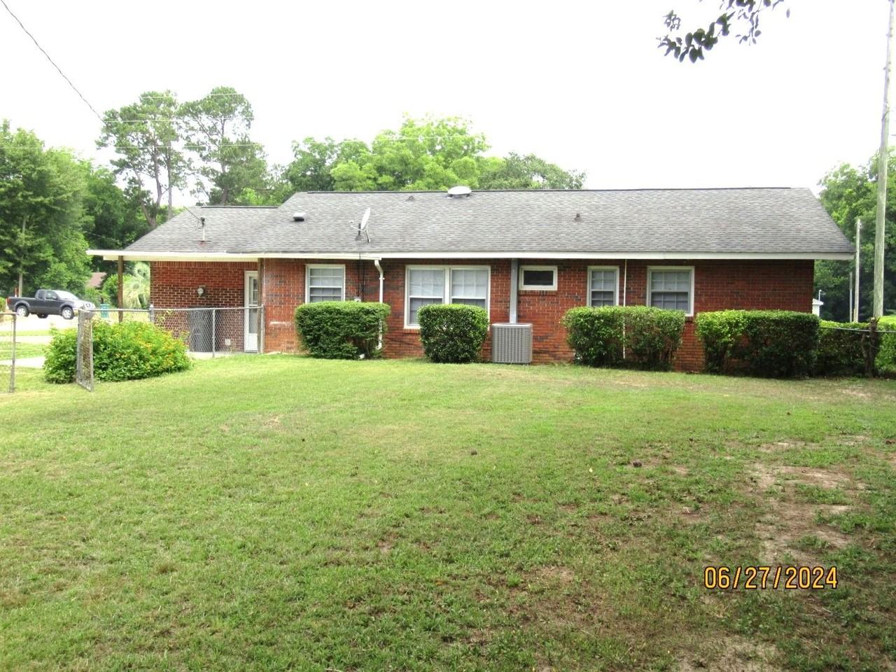 2662 Mccrays Mill Rd - Photo 2 of 21