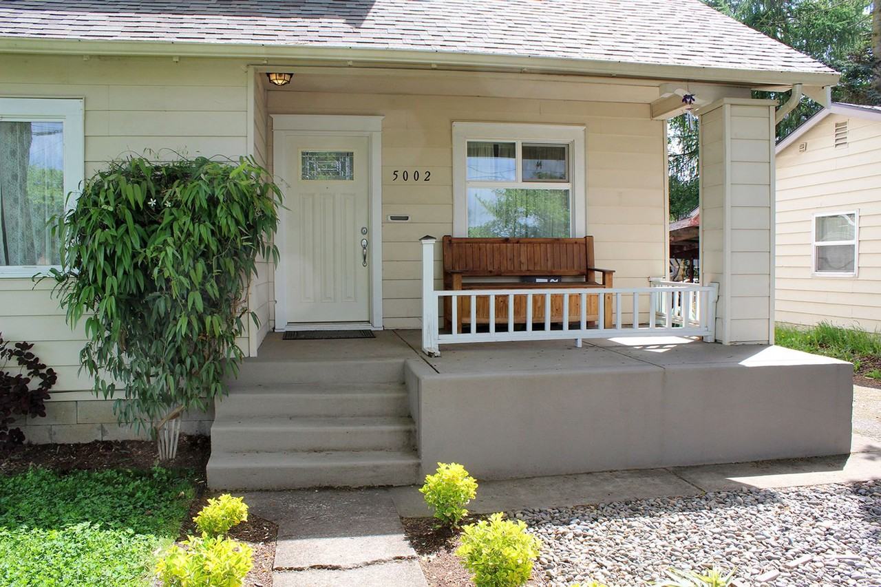 5002 Se 97th Ave - Photo 3 of 34