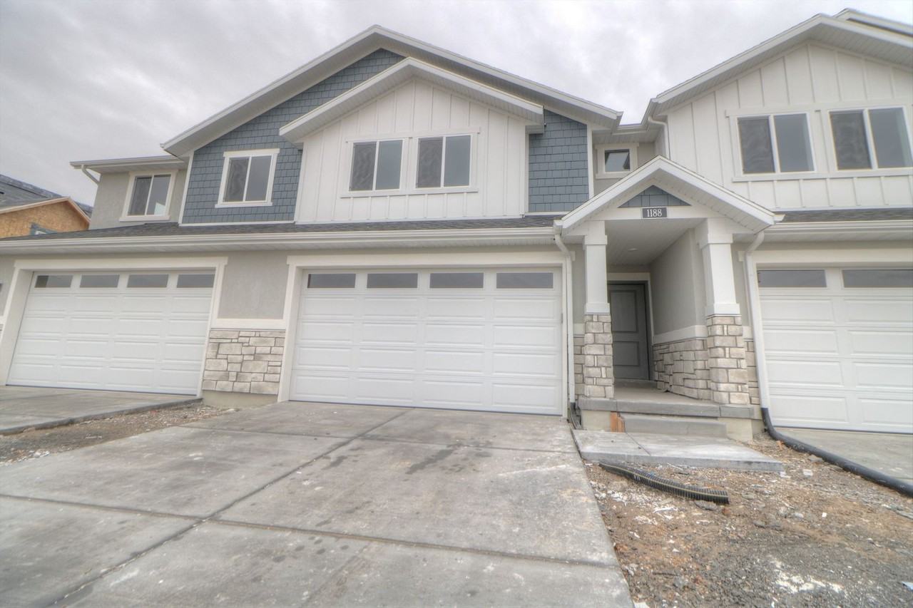 1188 S 1700 W - Photo 2 of 18