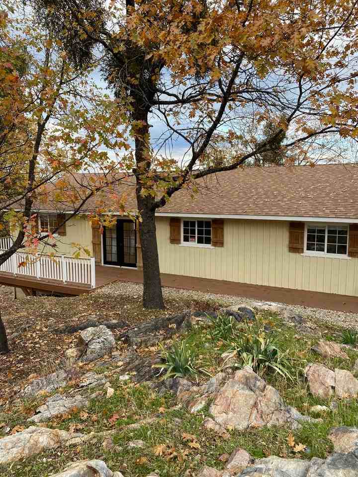 14790 Tanyard Ln - Photo 2 of 27