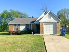 3845 Shadow Oaks Pkwy - Photo 1 of 1