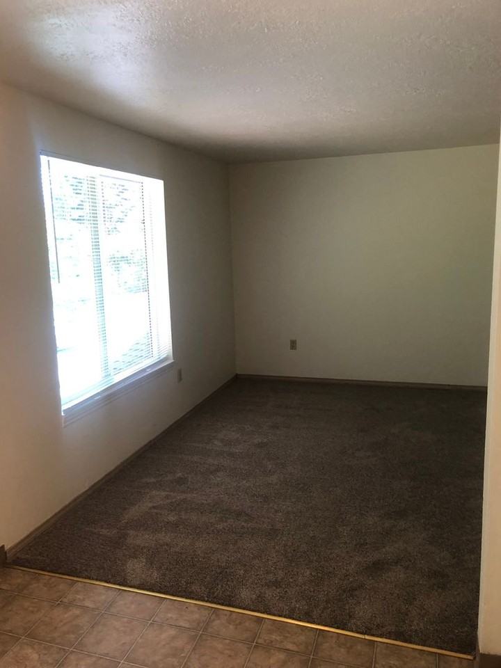 835 Piedmont Ave Nw #7 - Photo 6 of 16