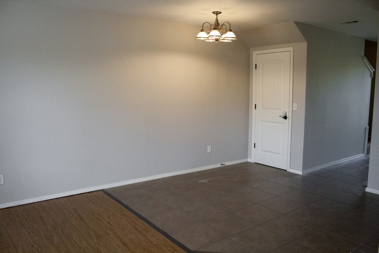 Rainsong 22-28 - Photo 4 of 10