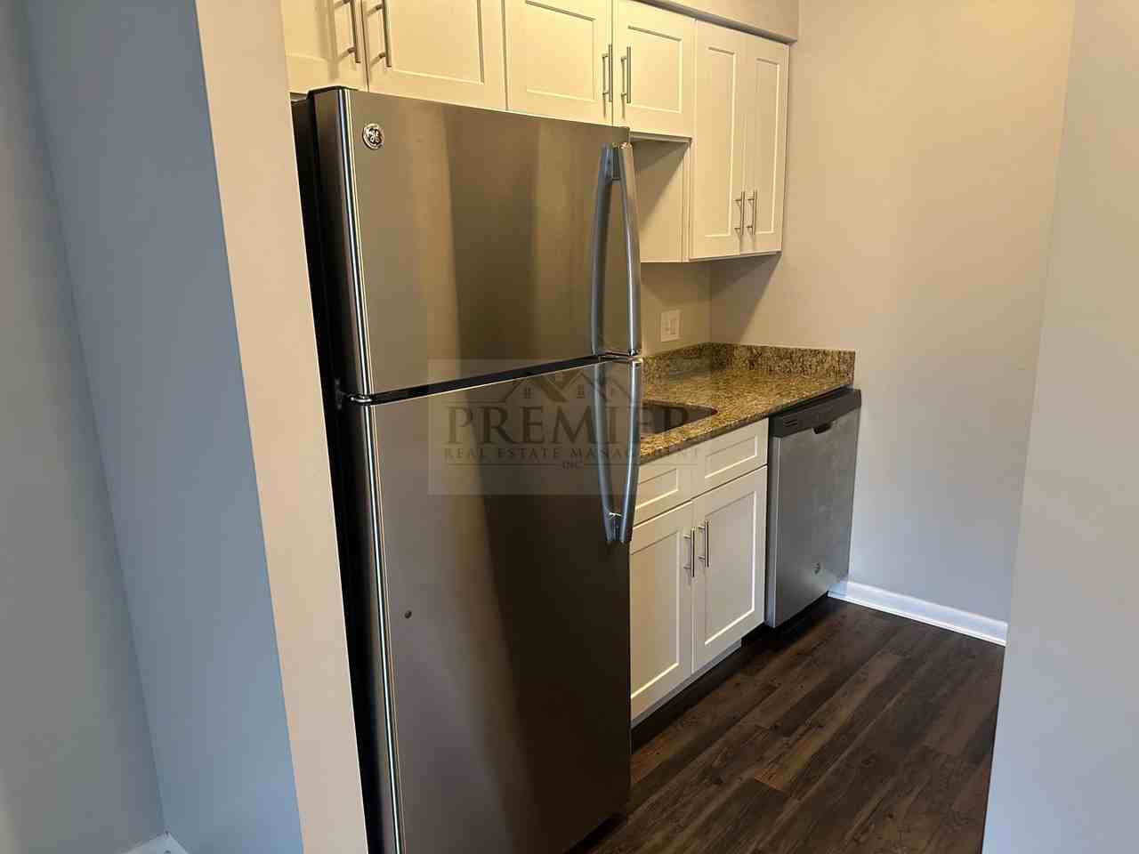 6043 Barton Dr - Photo 5 of 14