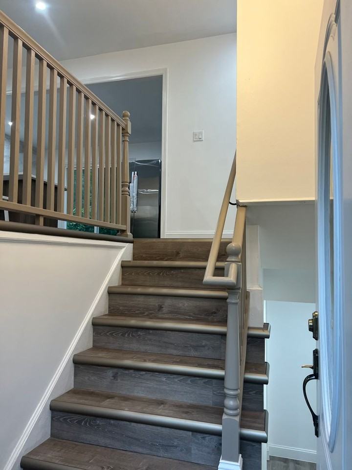 102 Hedgewood Dr - Photo 3 of 23