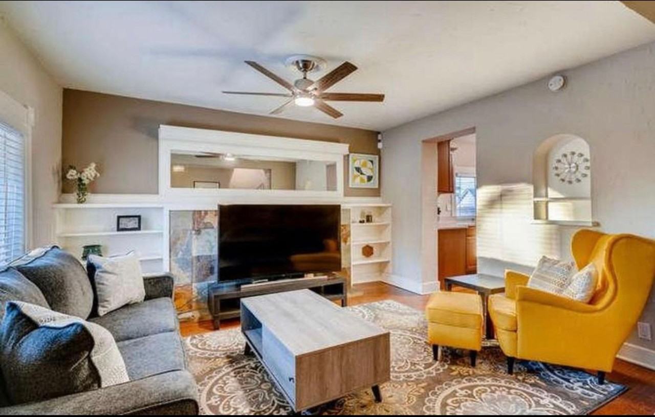2443 N Clay St - Photo 2 of 31