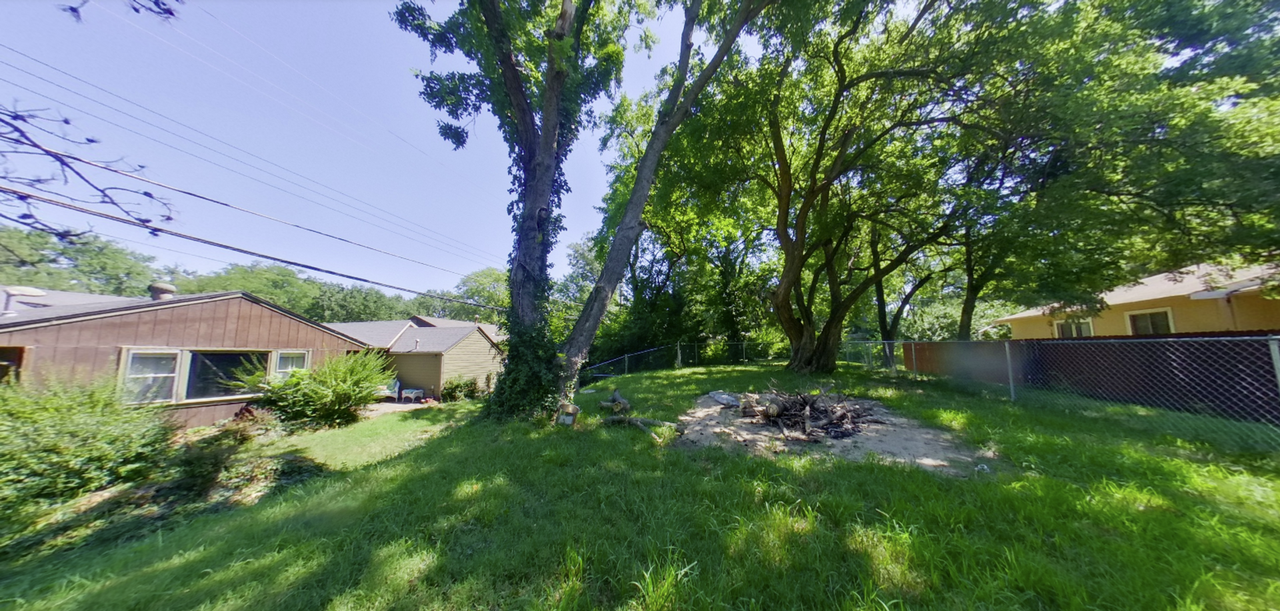 2441 Hobbs Dr - Photo 5 of 17