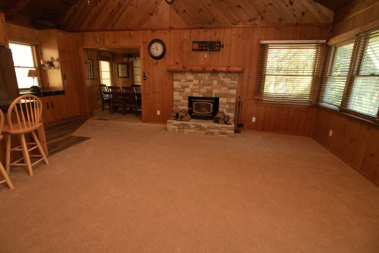 39256 N Shore Dr - Photo 7 of 24