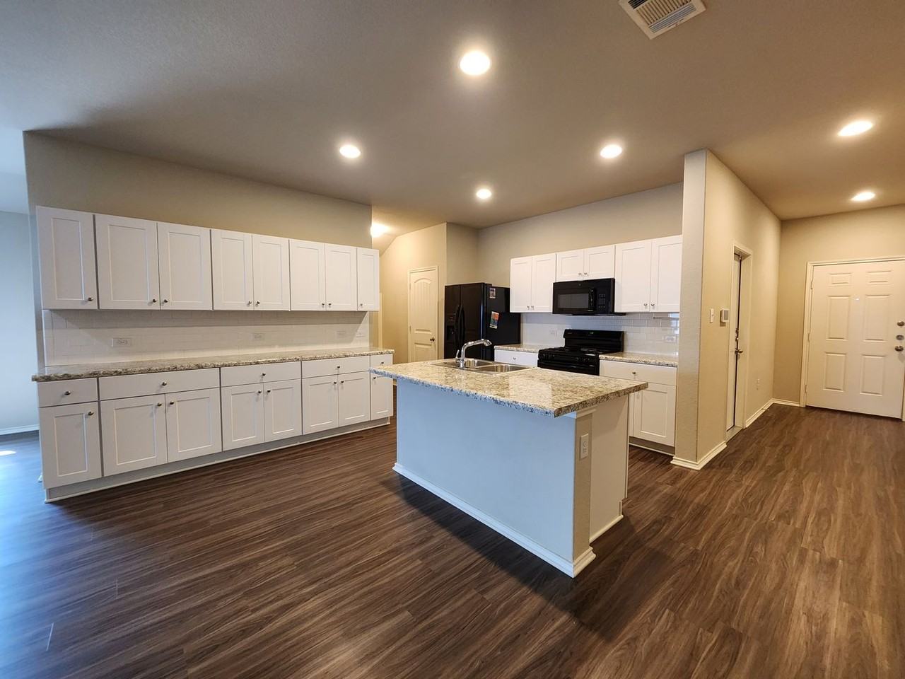 382 N Kowald Ln - Photo 6 of 35