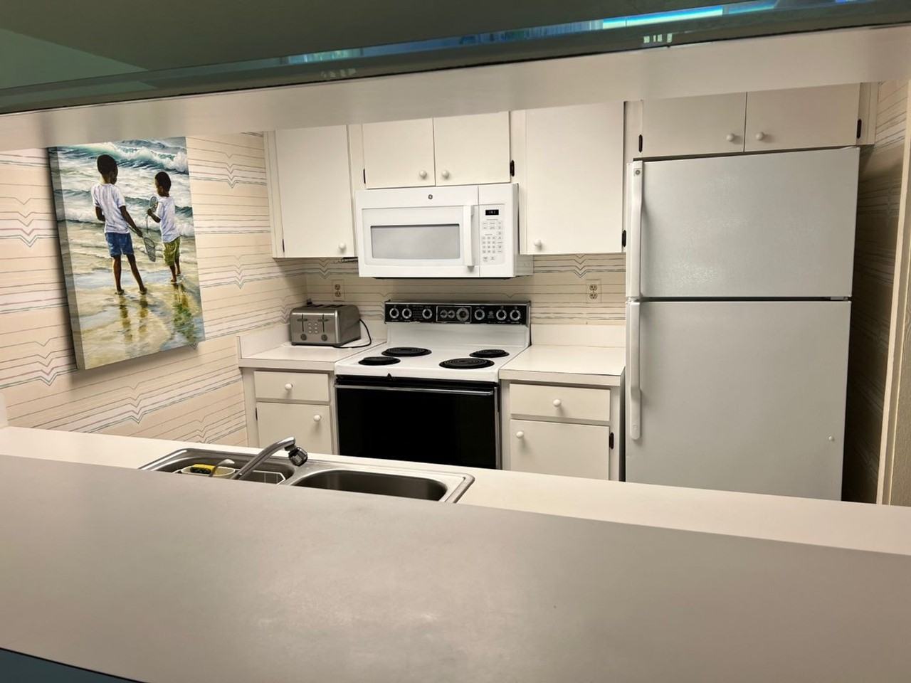 4036 Abbey Ct - Photo 2 of 13