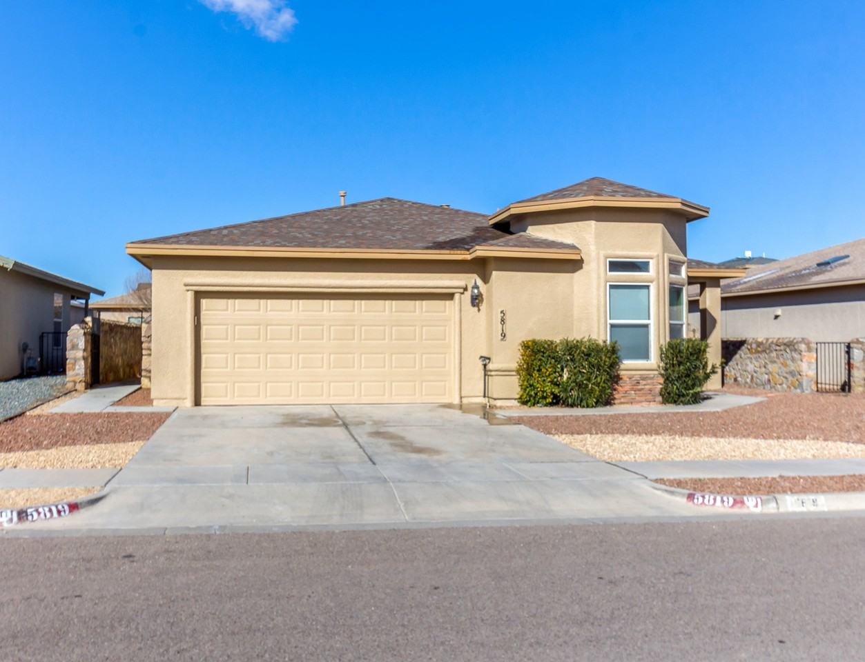 5819 Redstone Rim Dr - Photo 2 of 25