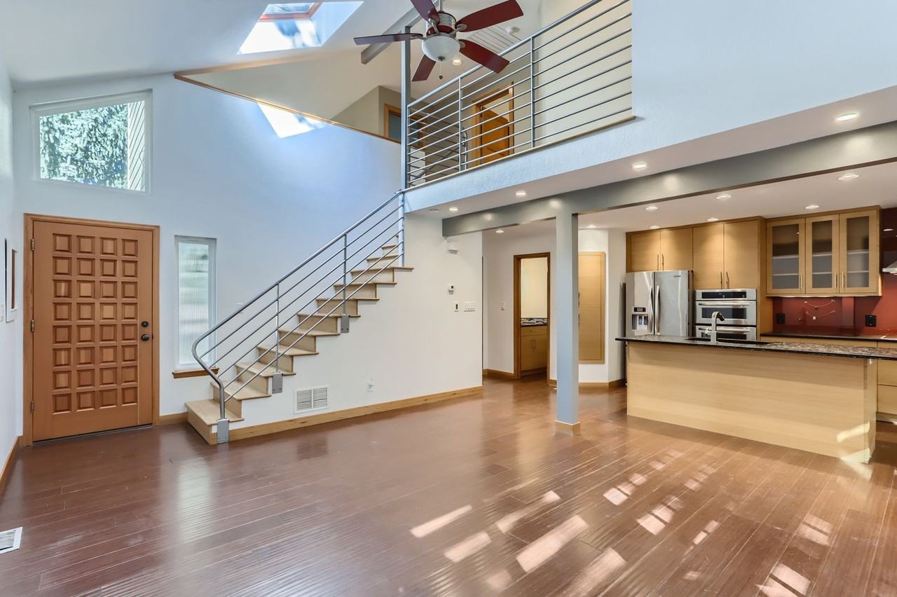 4128 Autumn Ct - Photo 2 of 28