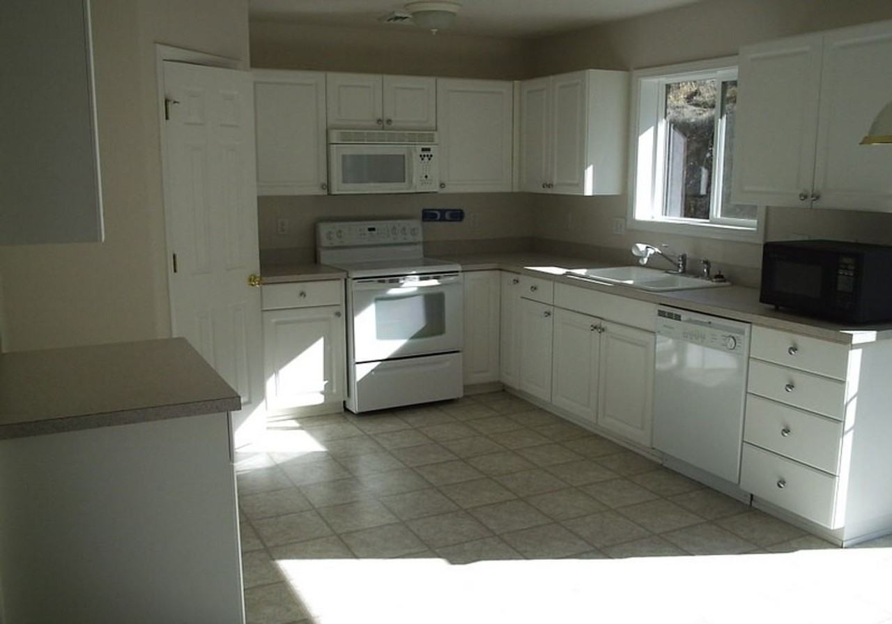 137 Umpqua View Dr - Photo 3 of 10