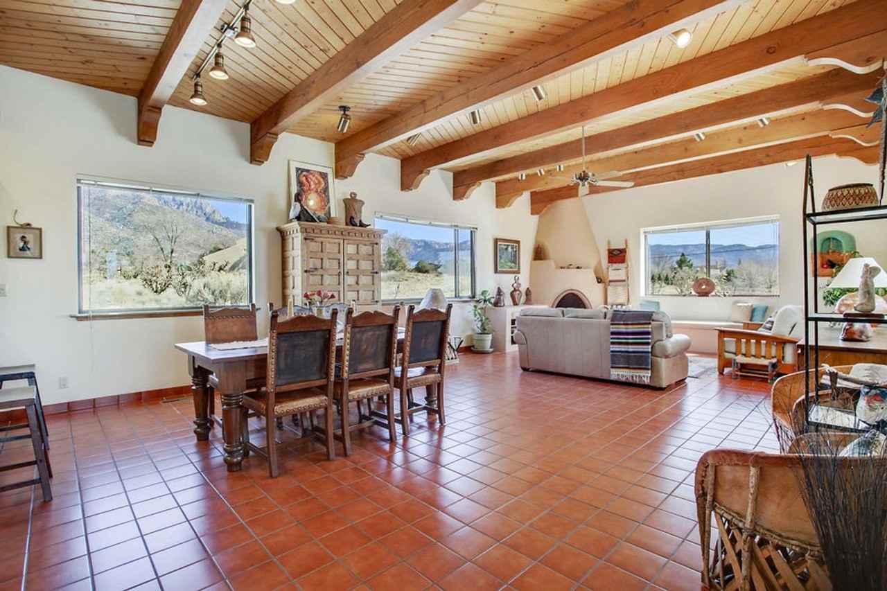 12205 Eagle Rock Ave Ne - Photo 3 of 16