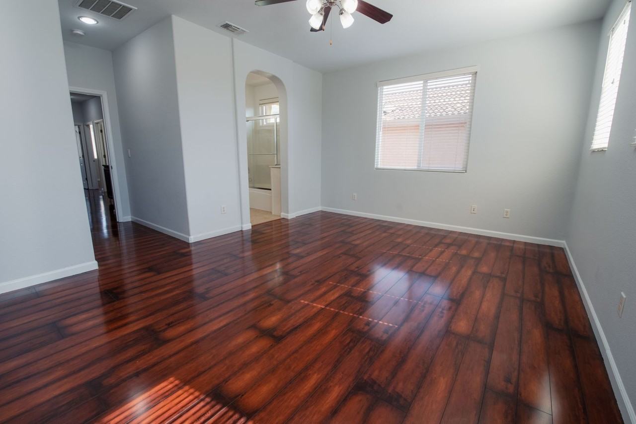 4236 Natomas Central Dr - Photo 7 of 12