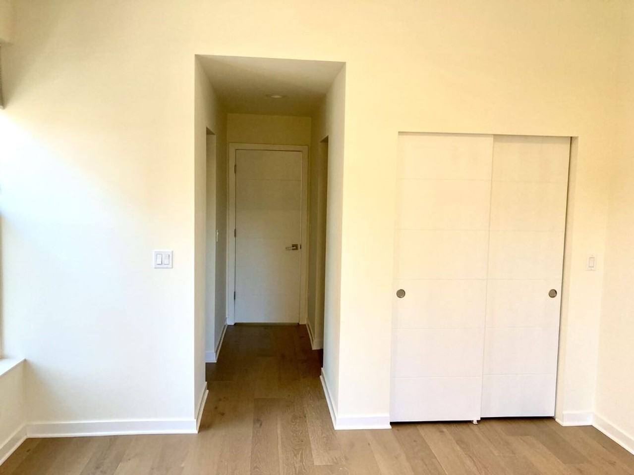 5011A 40th Ave Ne - Photo 7 of 15