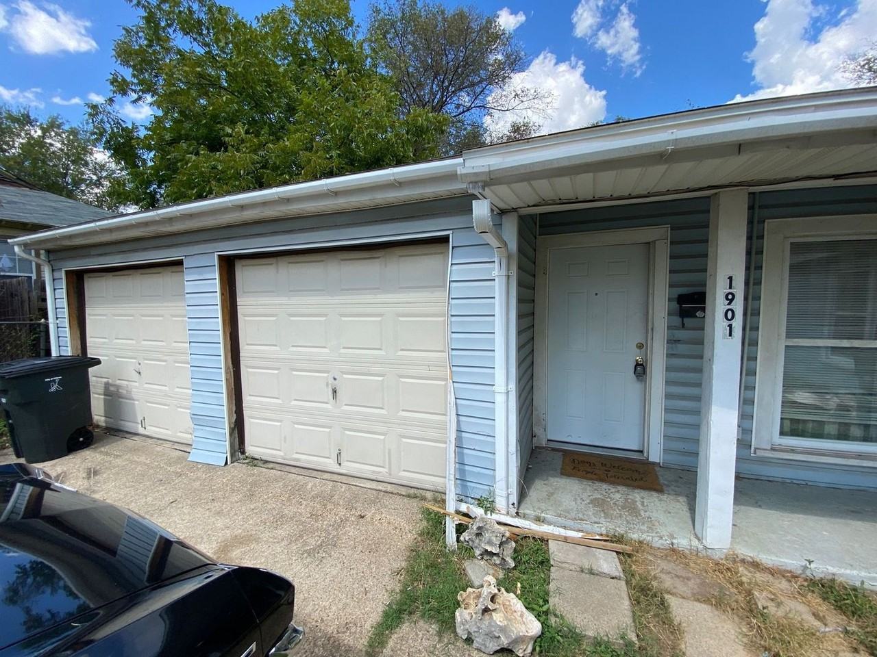 1901 Poage Ave - Photo 2 of 12