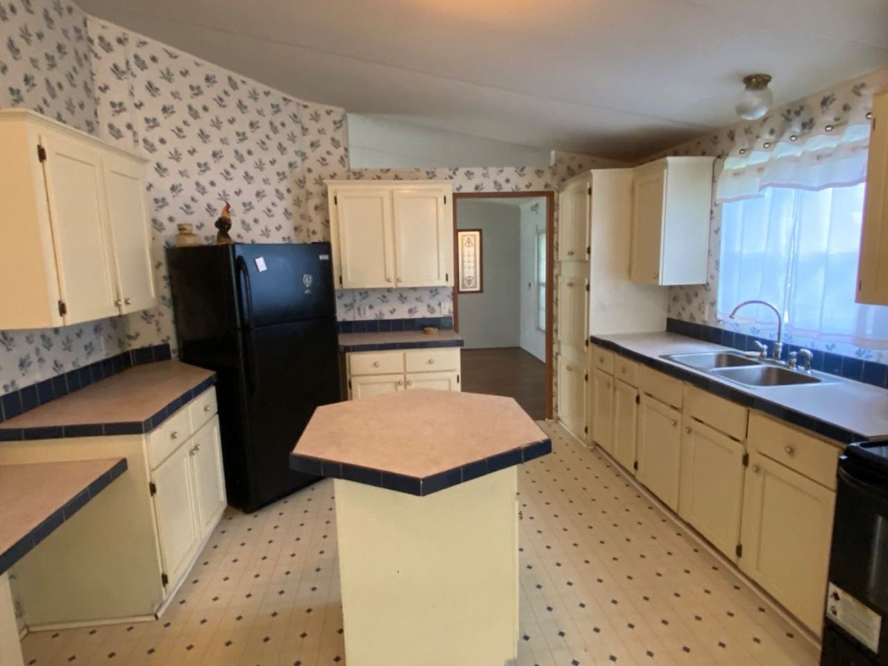 3920 County Road 51 - Photo 4 of 12