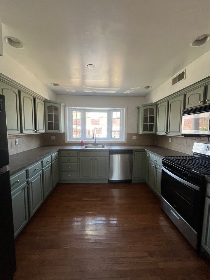 12137 Aster Rd - Photo 2 of 28