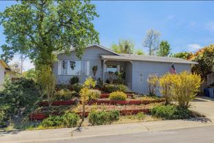 3777 Lake Forest Dr - Photo 1 of 1