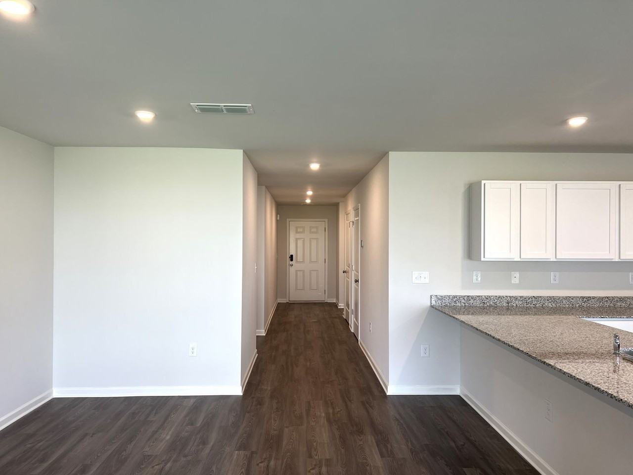 109 Creek Bluff Trl - Photo 2 of 32