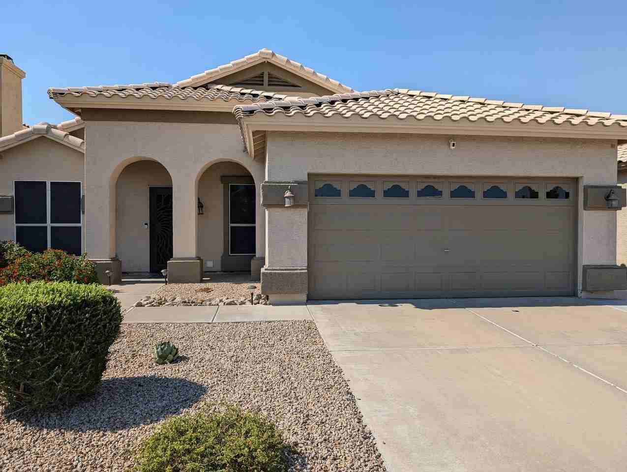 9213 E Wood Dr - Photo 4 of 40