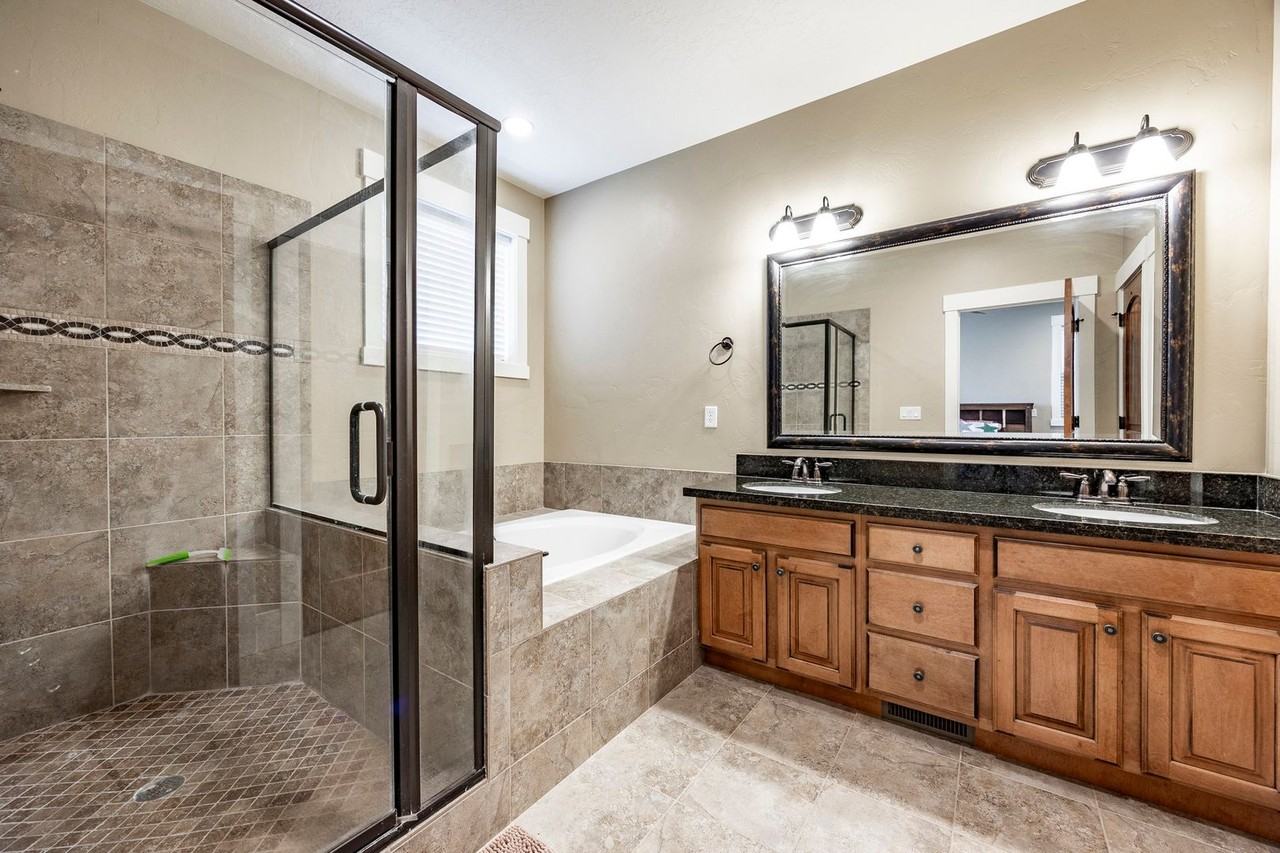 852 W Carving Edge Ct - Photo 4 of 33