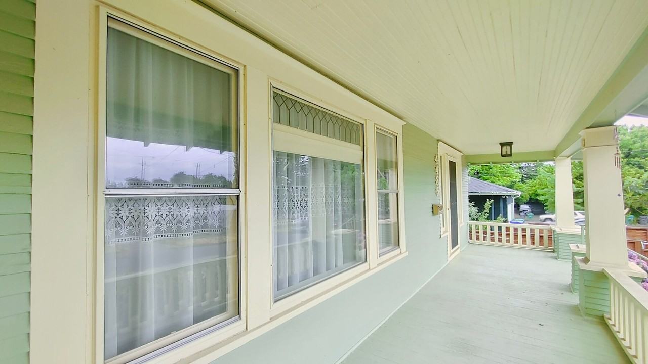 4435 Ne 73rd Ave - Photo 5 of 50