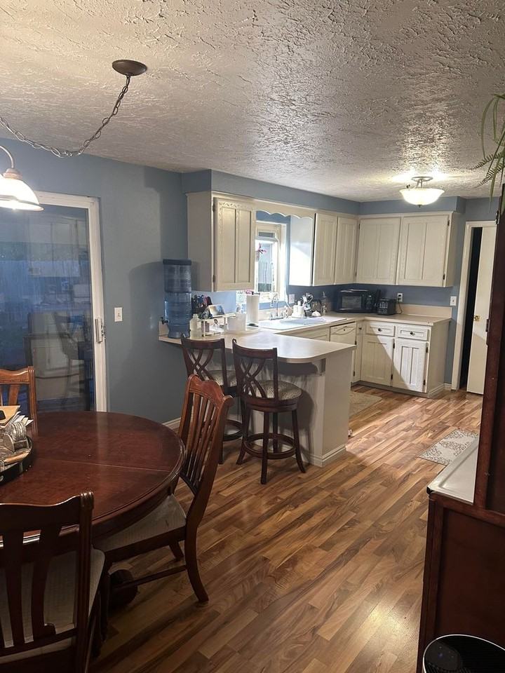 9703 W Pima Dr - Photo 2 of 10