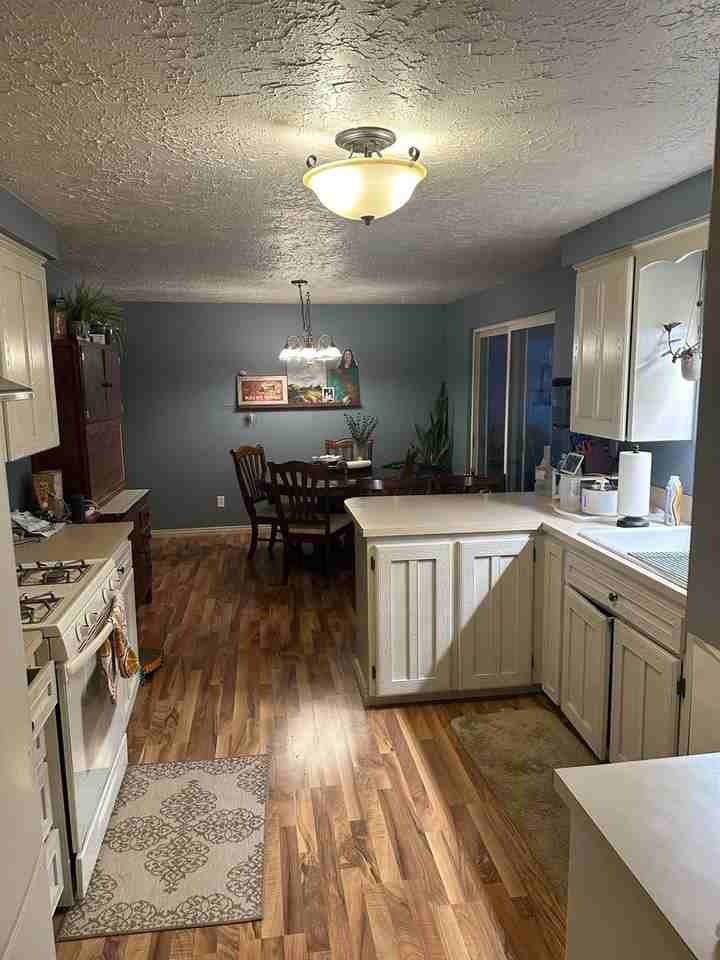 9703 W Pima Dr - Photo 3 of 10