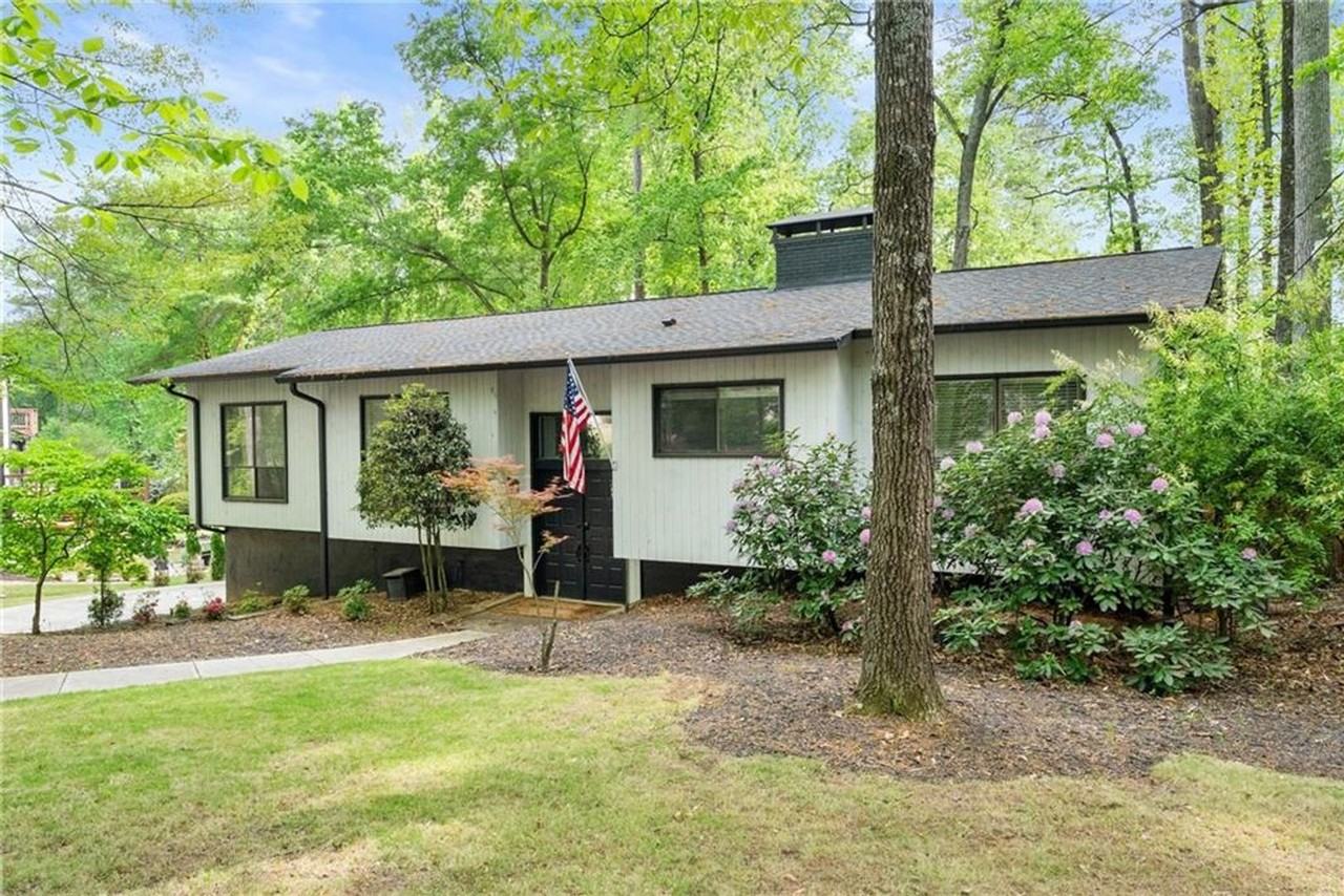 230 Summerfield Dr - Photo 2 of 46