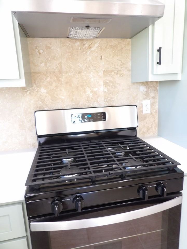 1108 W Hickory Ave #A - Photo 6 of 18