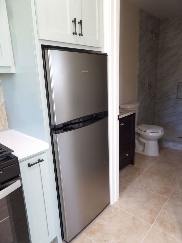 1108 W Hickory Ave #A - Photo 7 of 18