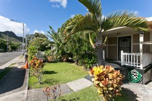 featured image of 3609 Leahi Ave